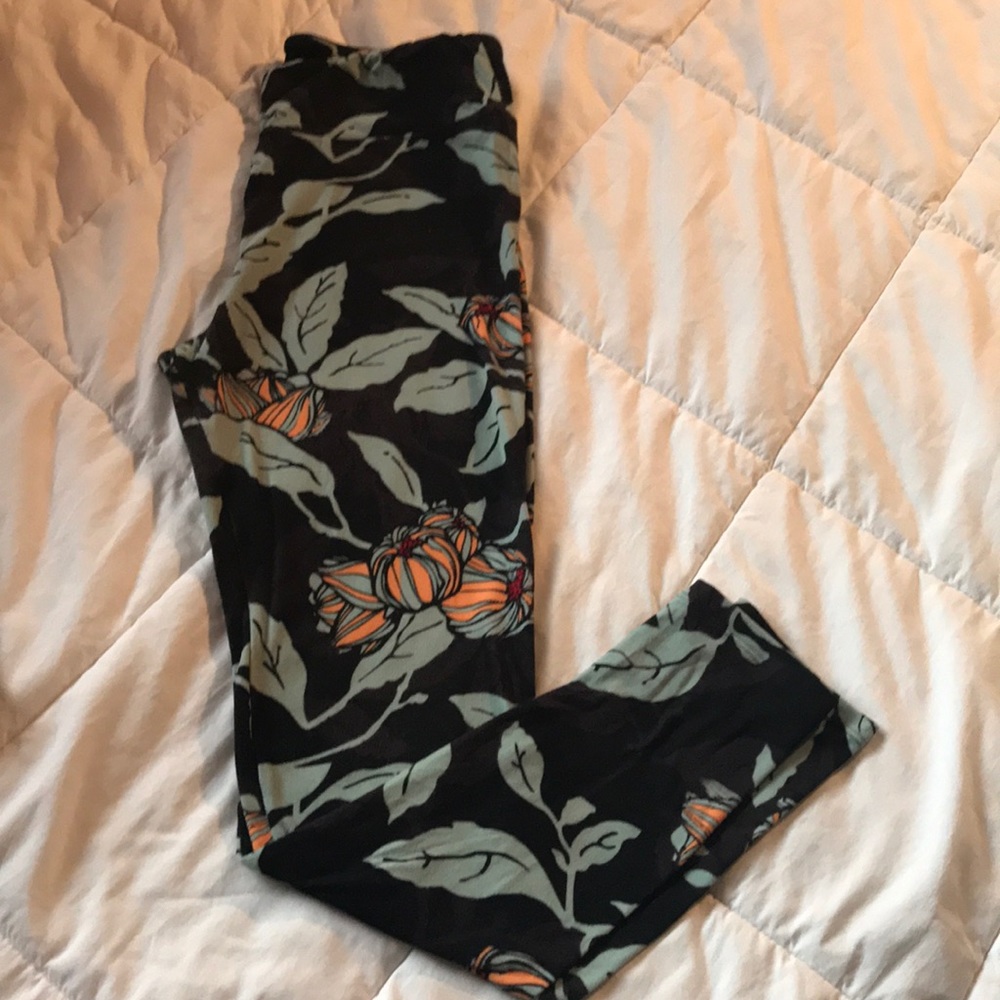Lula Roe leggings